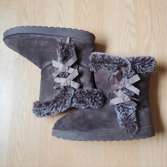 J Mark Woman's Suade Warm Winter Boots Size 9. - Picture 2 of 10